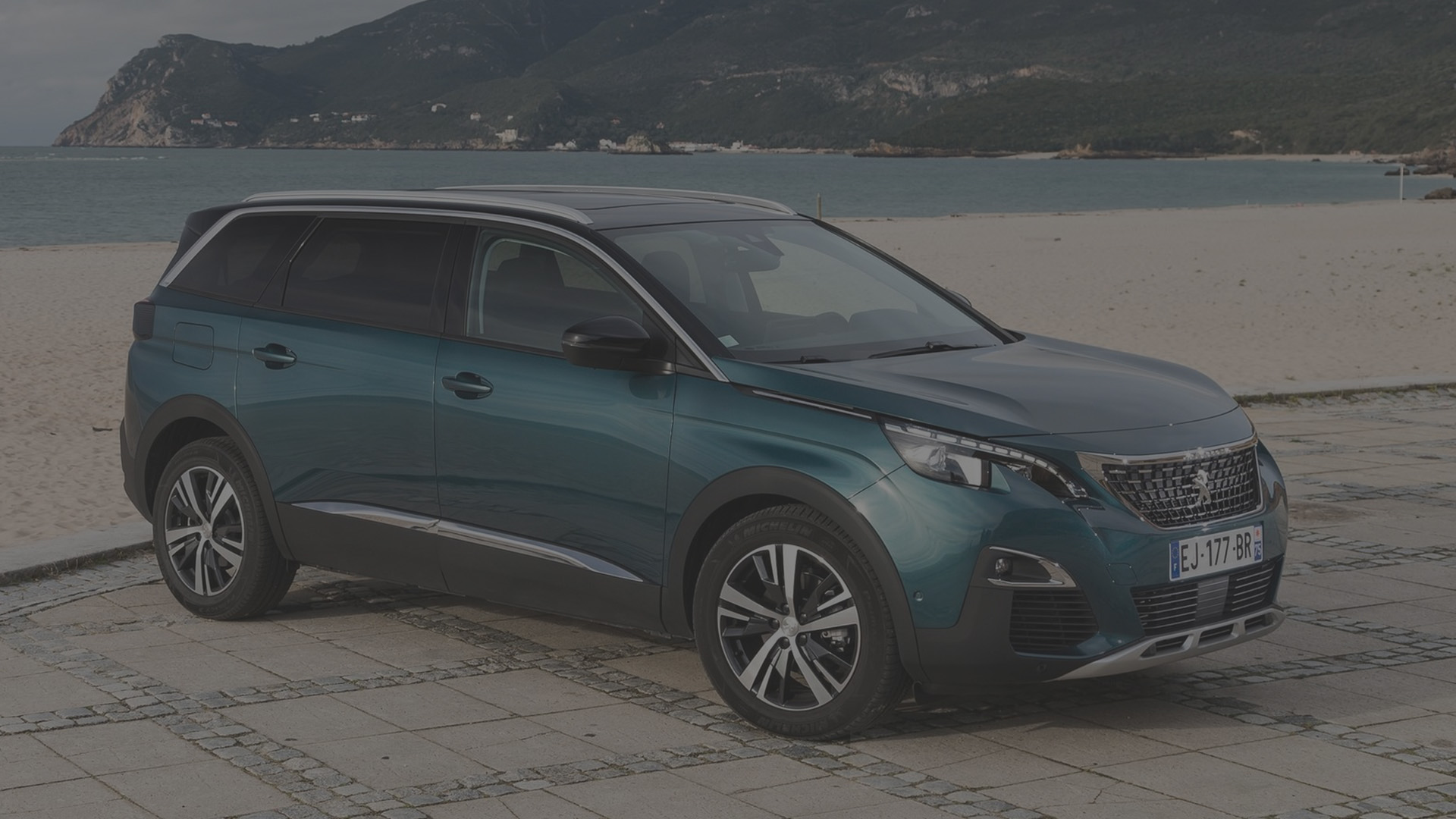 Peugeot 5008 (2017–presente)