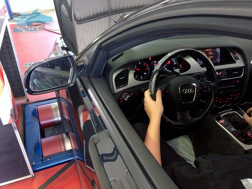 PKE FlexDRIVE em Audi A4 2.0 TDI 143cv – 2010