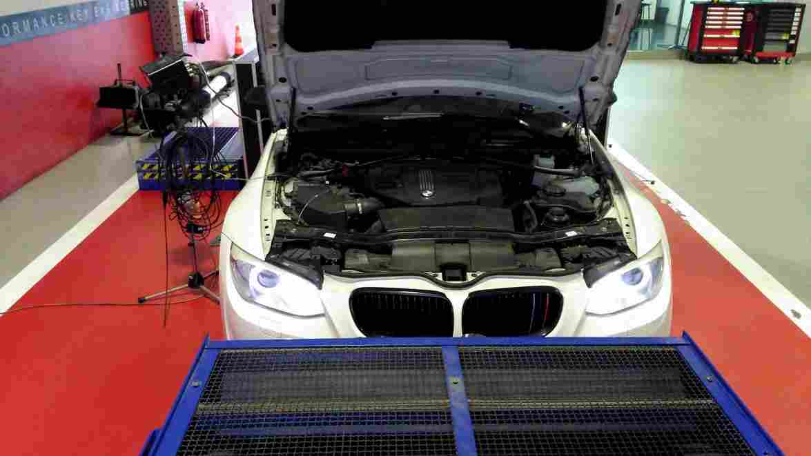 PKE SuperSPORT em BMW 320d 184cv – 2011