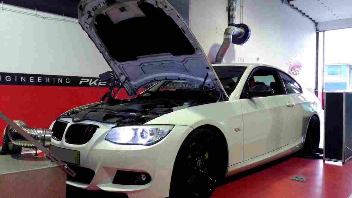 PKE SuperSPORT em BMW 320d 184cv – 2011