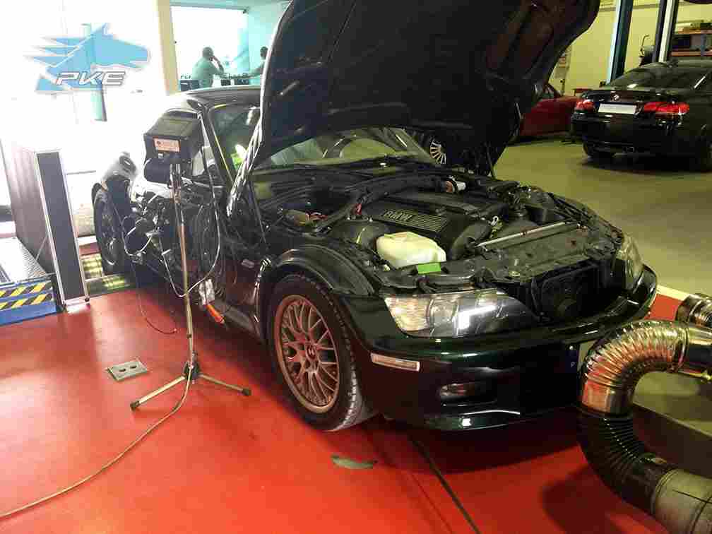 PKE SuperSPORT em BMW Z3 2.2i 170cv – 2001