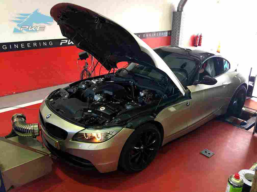 PKE SuperSPORT em BMW Z4 2.0i 184cv – 2012