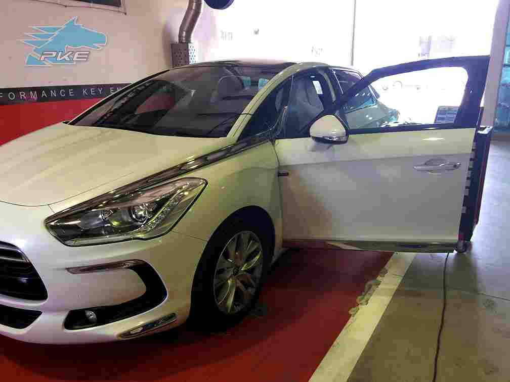 PKE SuperSPORT em Citroen DS5 2.0 HDi Hybri4 200cv – 2012