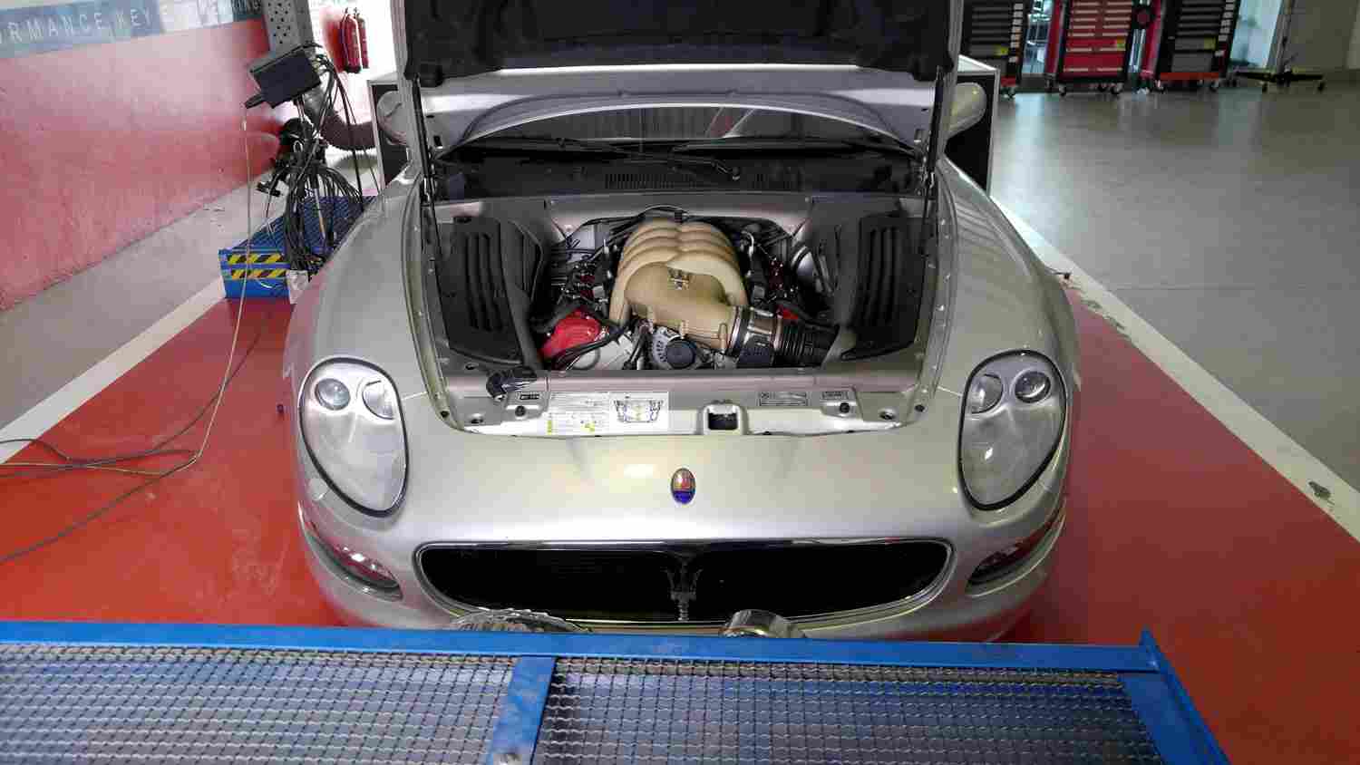 PKE SuperSPORT + Larini Catback em Maserati GT Coupe 4.2 V8 390cv – 2003