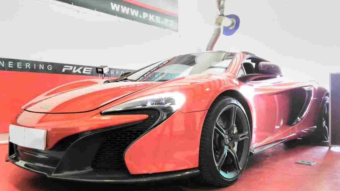 PKE SuperSPORT em McLaren 650S 3.8T 650cv – 2014