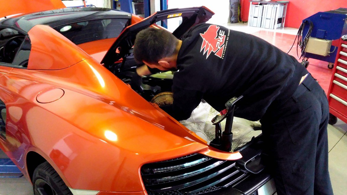 PKE SuperSPORT em McLaren 650S 3.8T 650cv – 2014