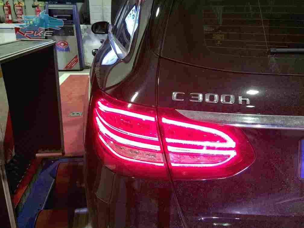 PKE SuperSPORT em Mercedes C300h 231cv – 2015