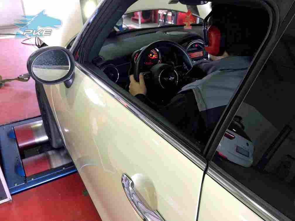 PKE SuperSPORT em Mini Cooper D 1.6D 116cv – 2014