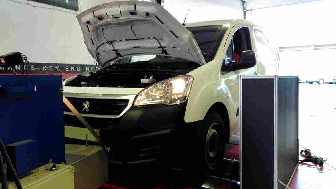 PKE FlexDRIVE em Peugeot Partner 1.6 HDI 90cv – 2015