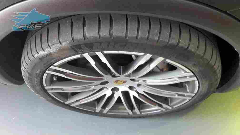 PKE SuperSPORT em Porsche Cayenne 4.2 V8 TDI 385cv – 2015