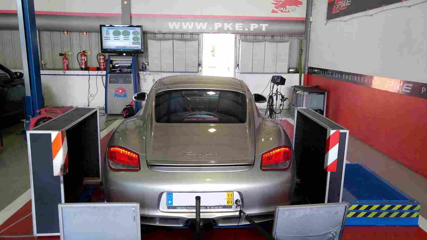 PKE SuperSPORT em Porsche Cayman 2.9 DFI 265cv – 2011