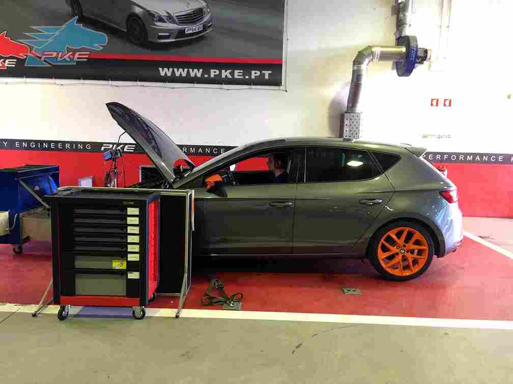 PKE SuperSPORT em Seat Leon 2.0 TDI 184cv – 2015