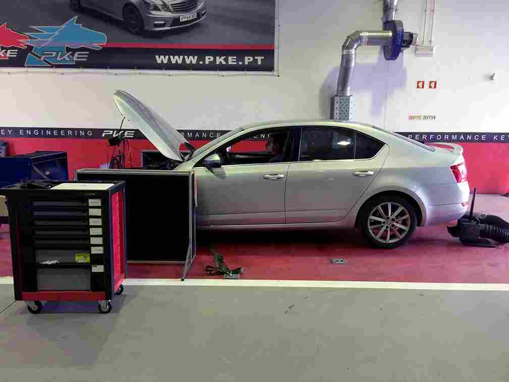 PKE FlexDRIVE em Skoda Octavia 1.6 TDI 105cv – 2014