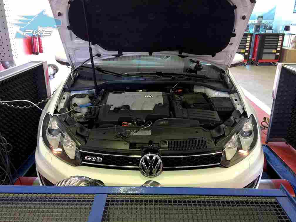 PKE SuperSPORT em Volkswagen Golf GTD 2.0 TDI 170cv – 2010