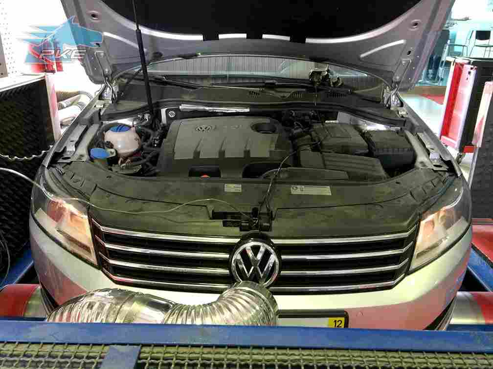 PKE SuperSPORT em Volkswagen Passat 1.6 TDI 105cv – 2012