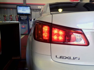 PKE FlexDRIVE em Lexus IS 220d 177cv – 2009