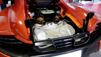 PKE SuperSPORT em McLaren 650S 3.8T 650cv – 2014