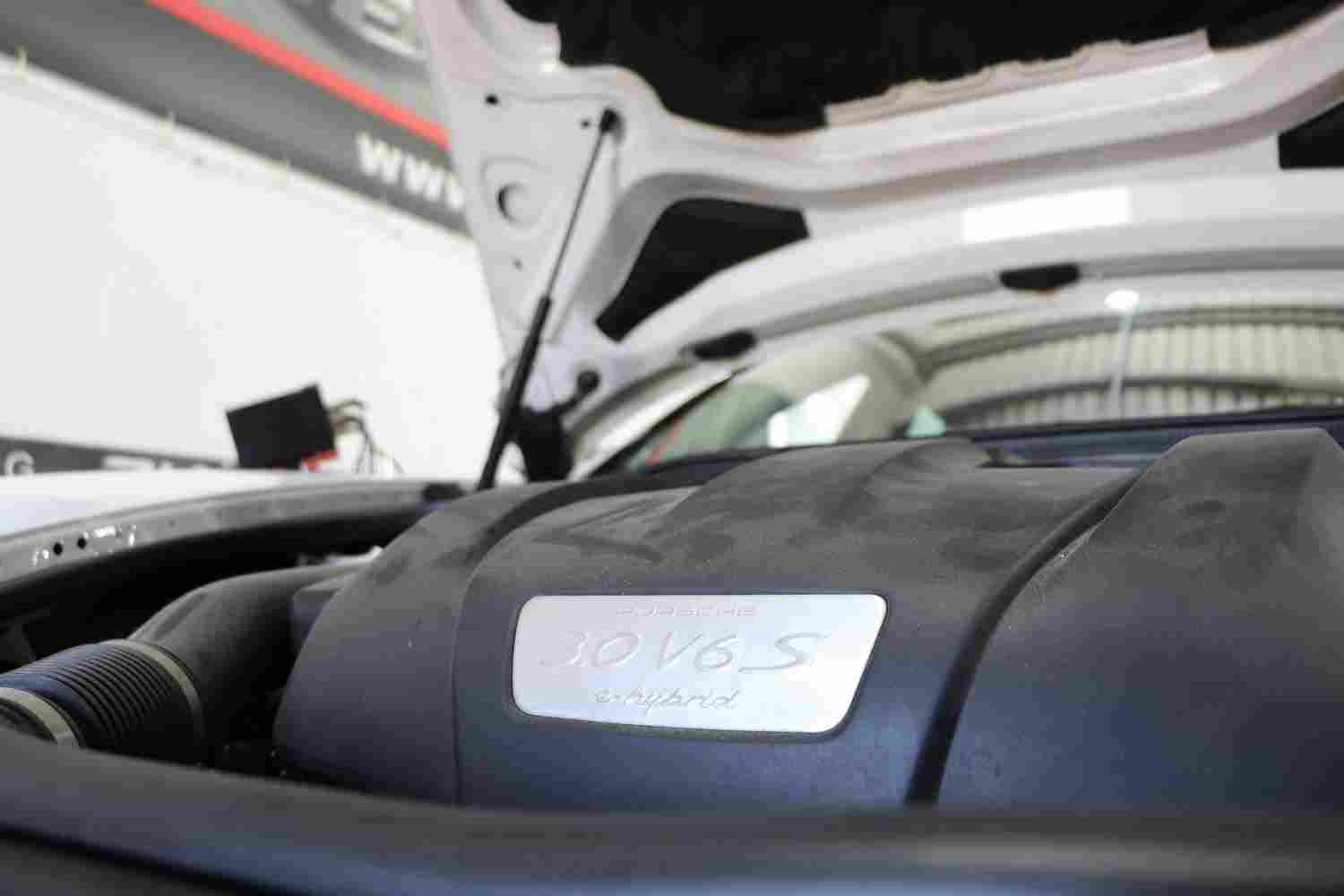 Porsche Panamera 3.0 DFI S E-Hybrid